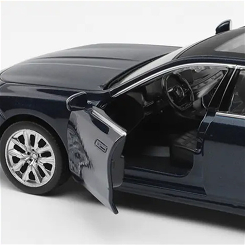 1/32 BMW i7 نموذج سيارة مصنوع  - مراجعة Renewable Energy Kids وسعره